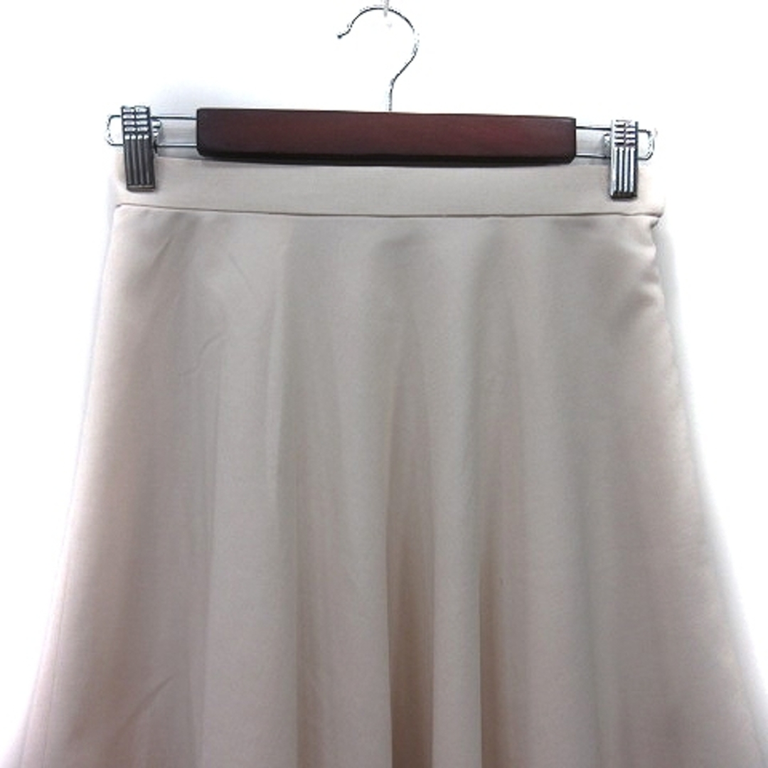 UNITED ARROWS green label relaxing(ユナイテッドアローズグリーンレーベルリラクシング)のグリーンレーベルリラクシング フレアスカート ひざ丈 36 白 オフホワイト  レディースのスカート(ひざ丈スカート)の商品写真