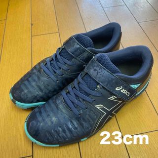 アシックス(asics)のasics サッカーシューズ　23cm アシックス　トレーニングシューズ　子ども(シューズ)