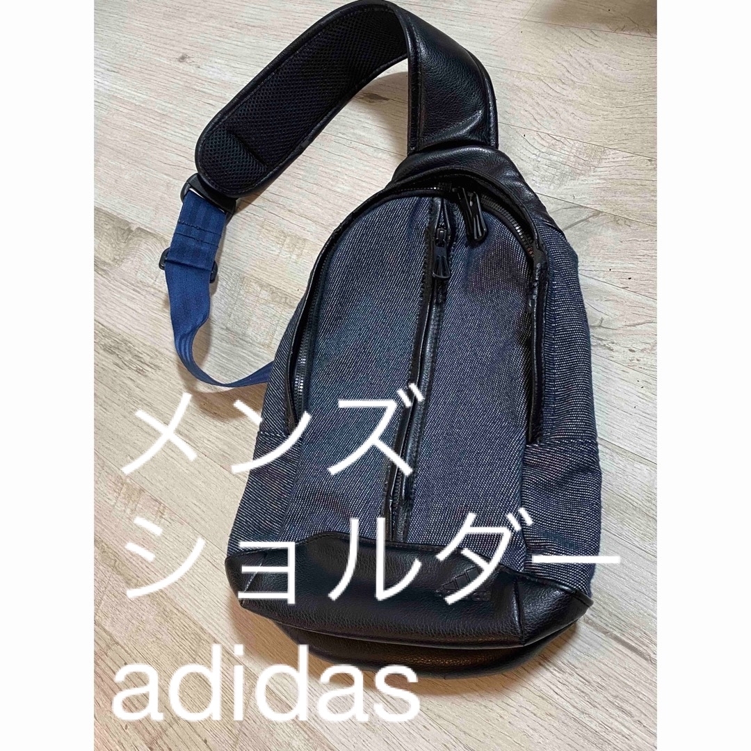 adidas(アディダス)のadidasバッグ メンズのバッグ(ショルダーバッグ)の商品写真