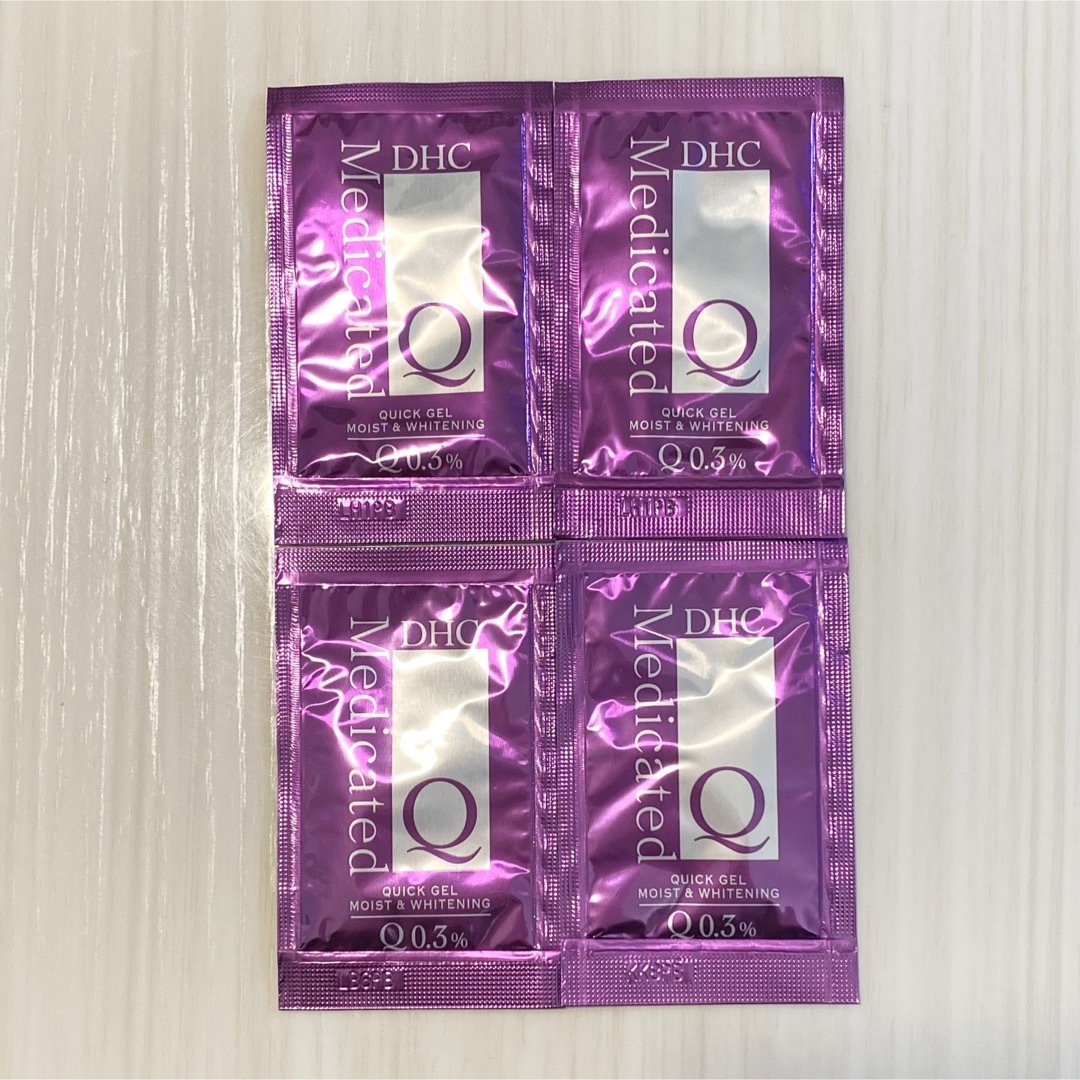 DHC(ディーエイチシー)のDHC 薬用Qクイックジェルモイスト&ホワイトニング サンプル 4個 コスメ/美容のスキンケア/基礎化粧品(オールインワン化粧品)の商品写真
