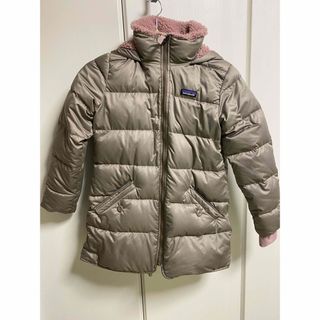 パタゴニア(patagonia)のパタゴニア  ガールズ ダウン パーカ ダウンコート フード付き(ジャケット/上着)