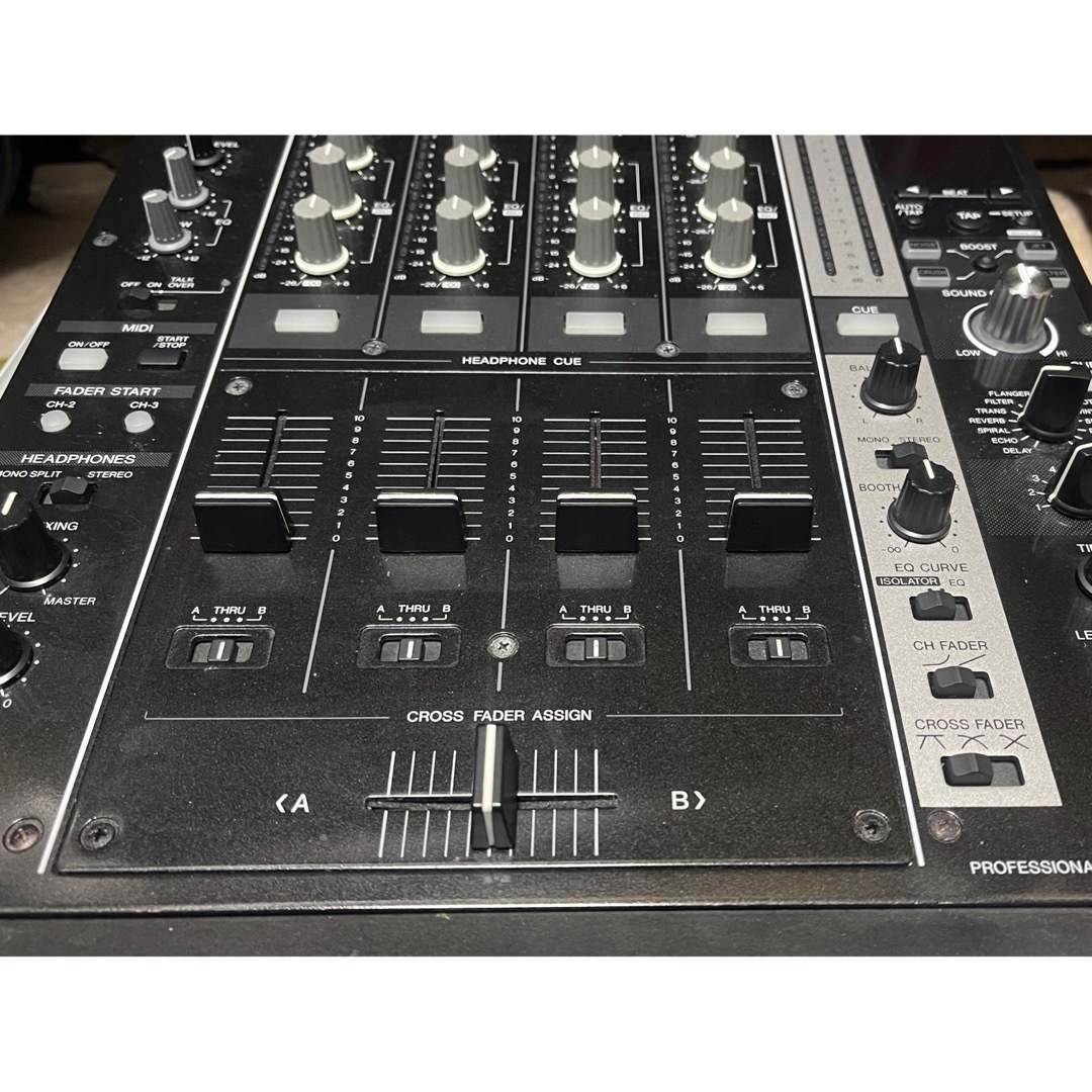 Pioneer DJM-750 ハードケース付 ミキサーとターンテーブル