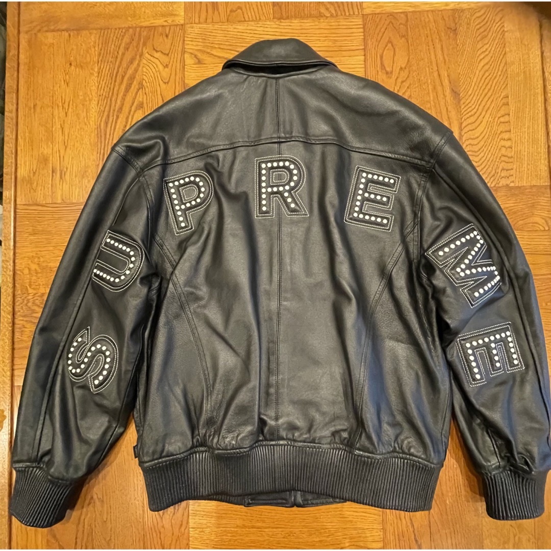 Supreme 18ss Studded Arc Logo Leather