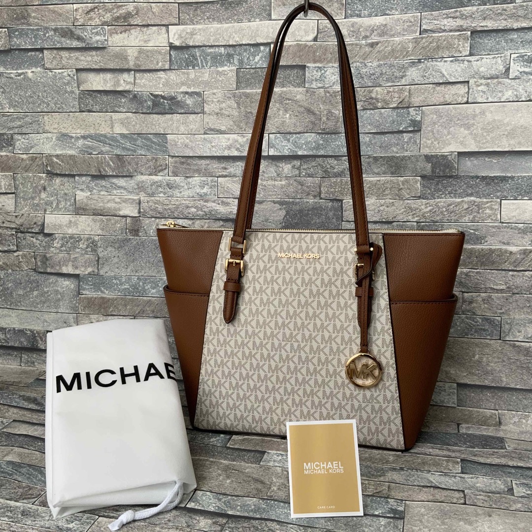 Michael Kors - ◇◇◇ シグネチャー トートバッグ《MICHAEL KORS