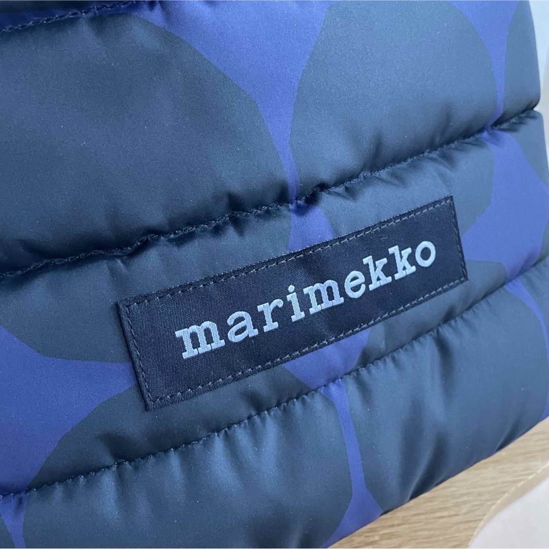 marimekko(マリメッコ)のハム様専用 新品 マリメッコ Lolly キヴェット ダークブルー×ブラック レディースのバッグ(リュック/バックパック)の商品写真