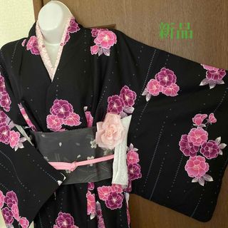 [🖤タグ無し　新品:未使用　黒地に花柄　洗える着物🖤](着物)