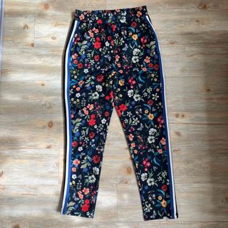 ザラ(ZARA)のZARAザラ　スキニー裏起毛ストレッチパンツ　花フラワー柄　男女兼用ユニセックス(その他)