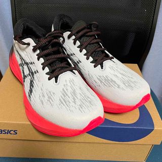 asics - asics アシックス ランニングシューズの通販|ラクマ