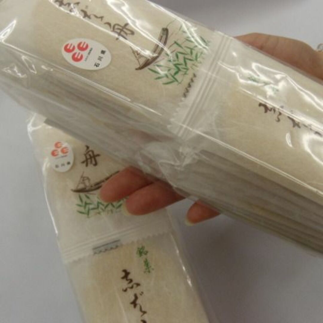 しば舟(１４枚入りおまとめ３パック)北陸金沢の干菓子は生姜せんべい、金沢しば舟 食品/飲料/酒の食品(菓子/デザート)の商品写真