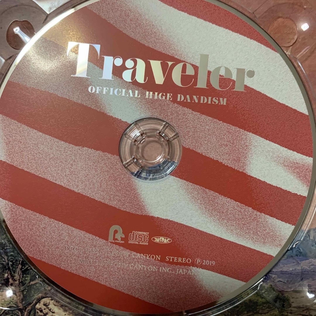 Official髭男dism(オフィシャルヒゲダンディズム)のTraveler【初回限定盤LIVE DVD盤】　中古美品 エンタメ/ホビーのCD(ポップス/ロック(邦楽))の商品写真