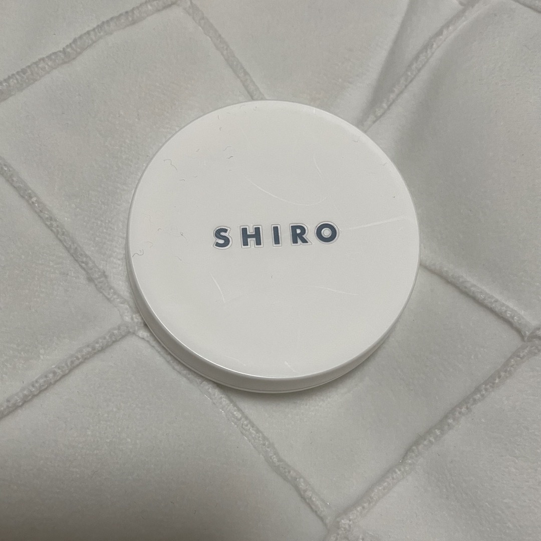 shiro(シロ)のshiro ホワイトリリー 練り香水 コスメ/美容のボディケア(その他)の商品写真