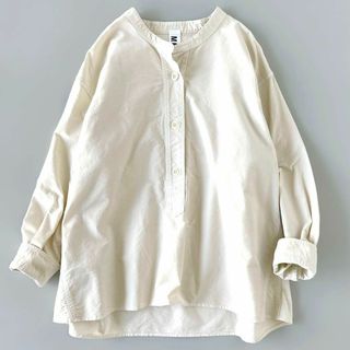 マーガレットハウエル(MARGARET HOWELL)の近年モデル♪ MHL SOFT HOPSACK コットン バンドカラーシャツ(シャツ/ブラウス(長袖/七分))