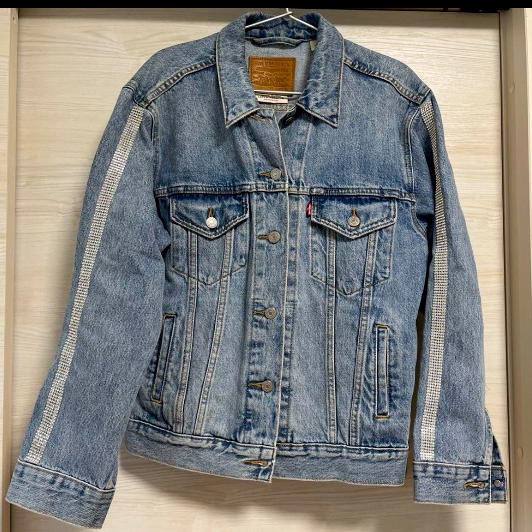 Levi's(リーバイス)の美品✨ リーバイス ラインストーン  Gジャン レディースのジャケット/アウター(Gジャン/デニムジャケット)の商品写真