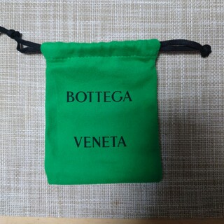 ボッテガヴェネタ(Bottega Veneta)の即日発送します！【新品・未使用】 ボッテガヴェネタ 巾着 ・グリーン(ポーチ)