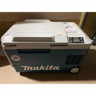 Makita   赤札処分マキタ 充電式保冷温庫本体のみ+ マキタ