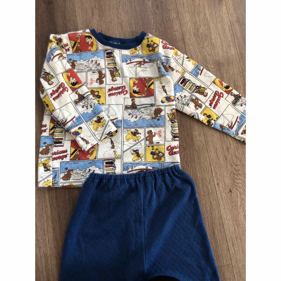 西松屋(ニシマツヤ)のパジャマ　120 キッズ/ベビー/マタニティのキッズ服男の子用(90cm~)(パジャマ)の商品写真