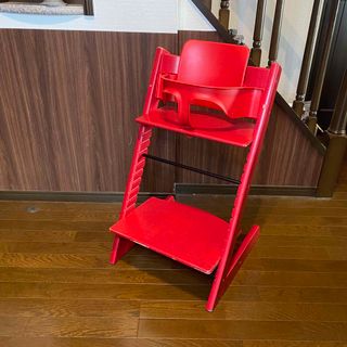 ストッケ(Stokke)のストッケ STOKKE トリップトラップ ベビーセット付き レッド シリアル4(その他)