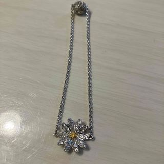 スワロフスキー(SWAROVSKI)のスワロフスキー　ブレスレット　フラワー(ブレスレット/バングル)