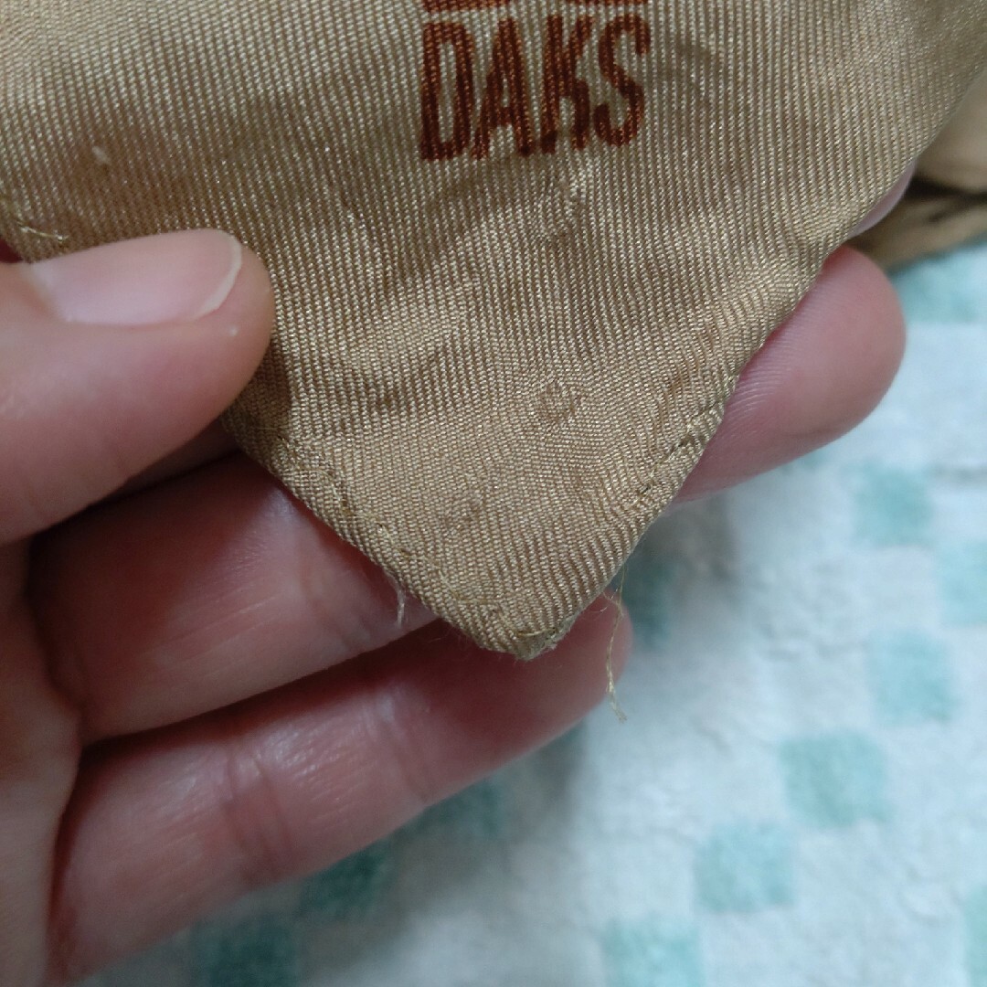 DAKS(ダックス)のダックス　大判　スカーフ レディースのファッション小物(ハンカチ)の商品写真