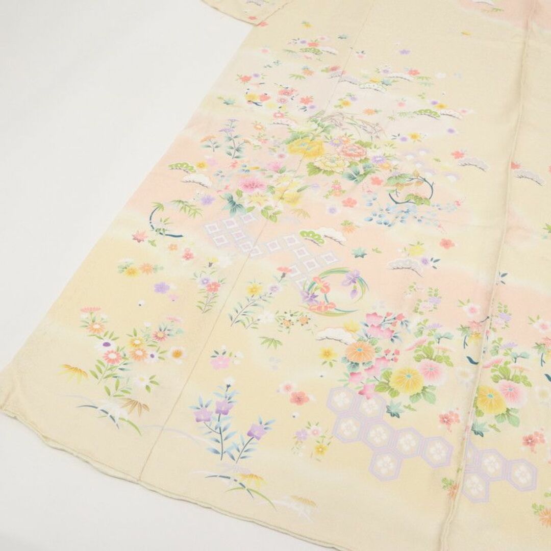 《仮絵羽■訪問着■吉祥文松竹梅華麗なる花々■淡い肌色◆袷正絹着物◆SY9-14》 2