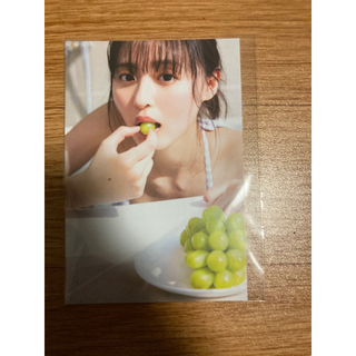 ノギザカフォーティーシックス(乃木坂46)の遠藤さくら ポストカード マスカット 封入 写真集 可憐 乃木坂46    (アイドルグッズ)