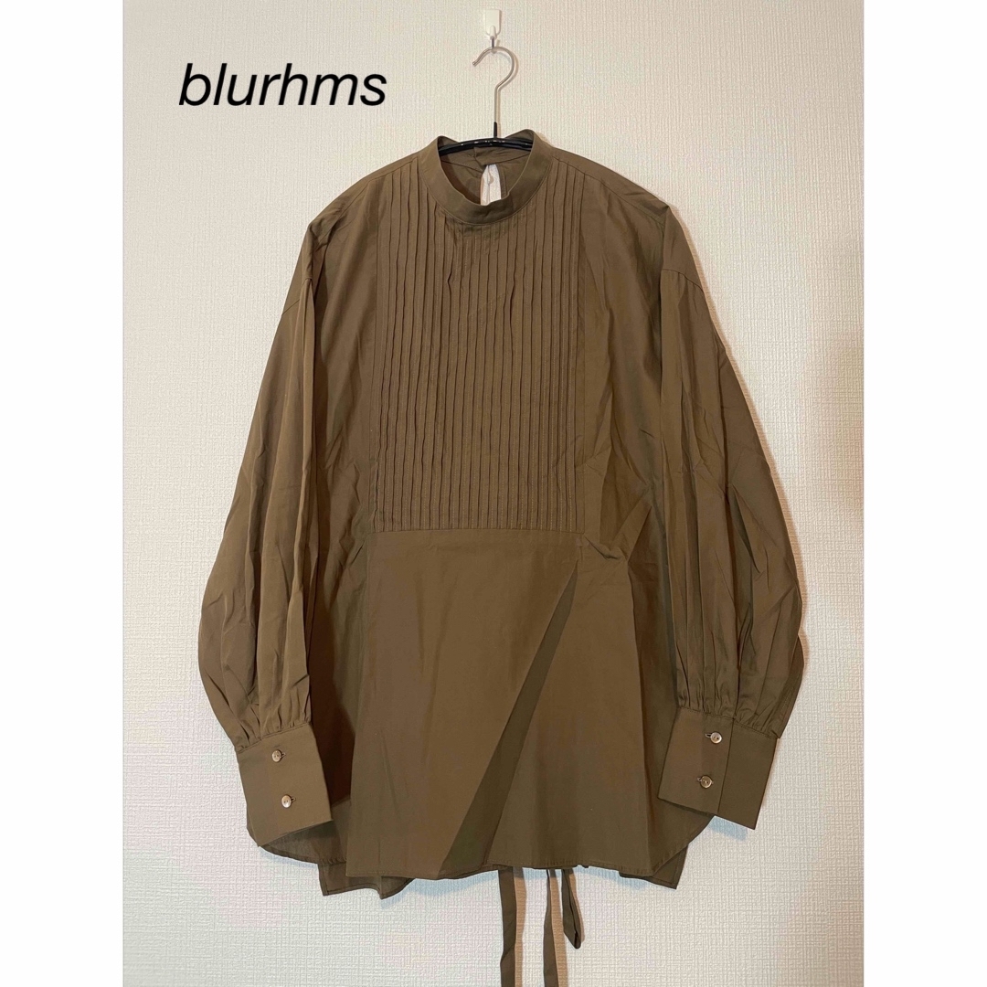 blurhms ピンタックブラウス