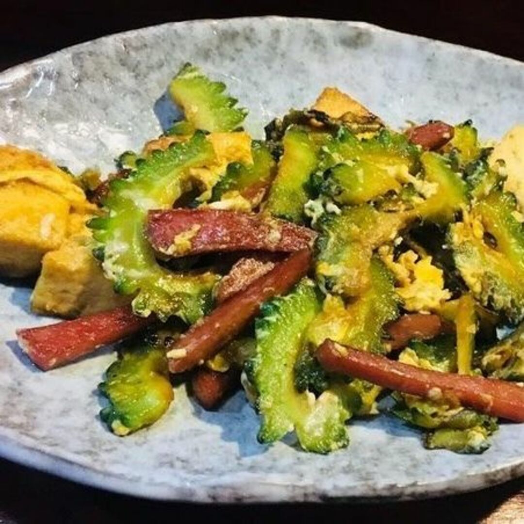 旬の健康野菜！　沖縄本島産　ゴーヤーぎっしりセット！ 食品/飲料/酒の食品(野菜)の商品写真