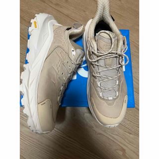 ホカオネオネ(HOKA ONE ONE)の新品　ホカ オネ オネ KAHA 2 LOW GTX  28.5cm UK10 (スニーカー)