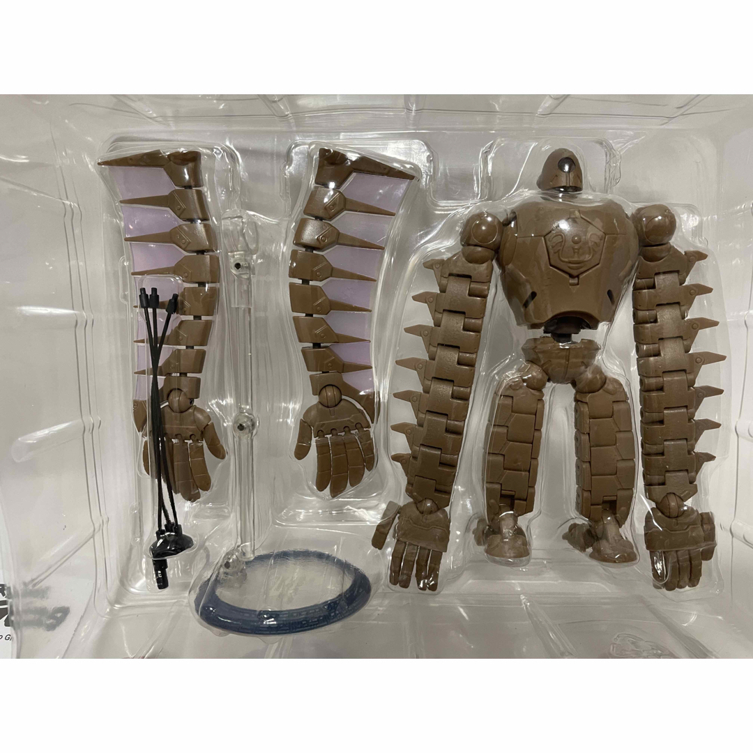 ロボット兵未開封、限定品です。