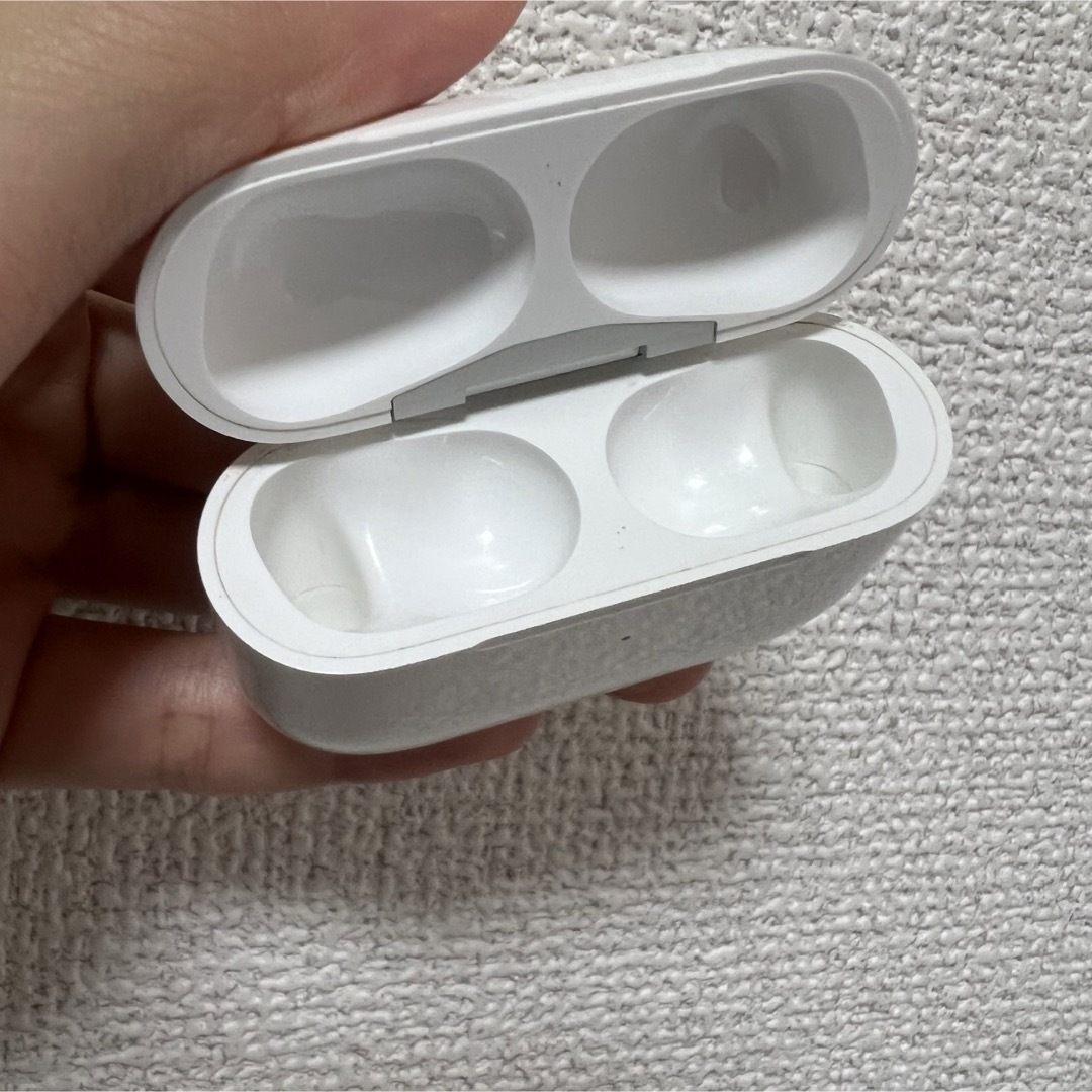 AirPods pro 第1世代 片耳 右耳 ケース　apple イヤホン 7