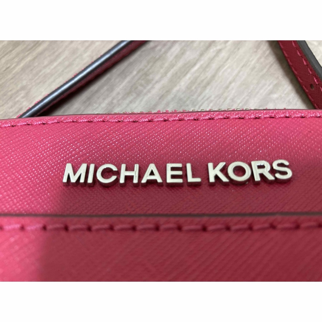Michael Kors(マイケルコース)の★★と様専用★★  MICHAELKORS マイケルコース　ショルダーバッグ レディースのバッグ(ショルダーバッグ)の商品写真