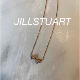 ジルスチュアート(JILLSTUART)の【美品】ジルスチュアート　ネックレス　リボン(ネックレス)