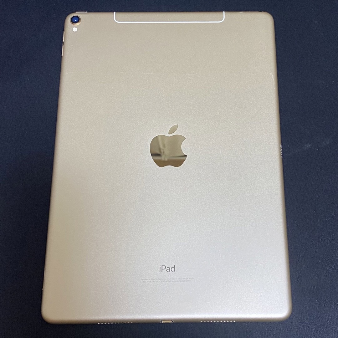 iPad(アイパッド)のiPadPro 10.5 256GB Cellular/Apple Pencil スマホ/家電/カメラのPC/タブレット(タブレット)の商品写真