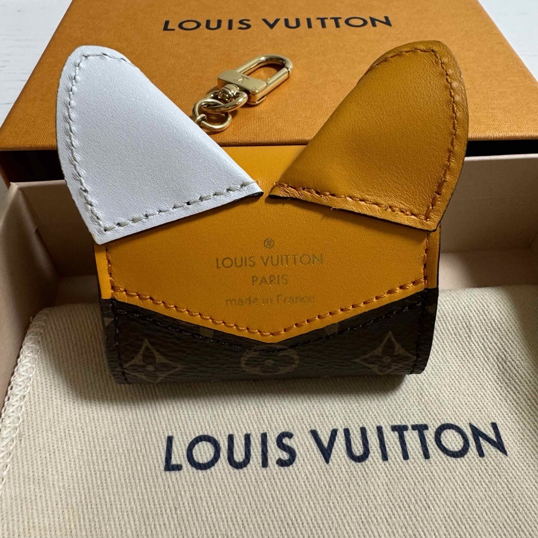 LOUIS VUITTON ルイヴィトン　キツネ　Airpodsケース チャーム