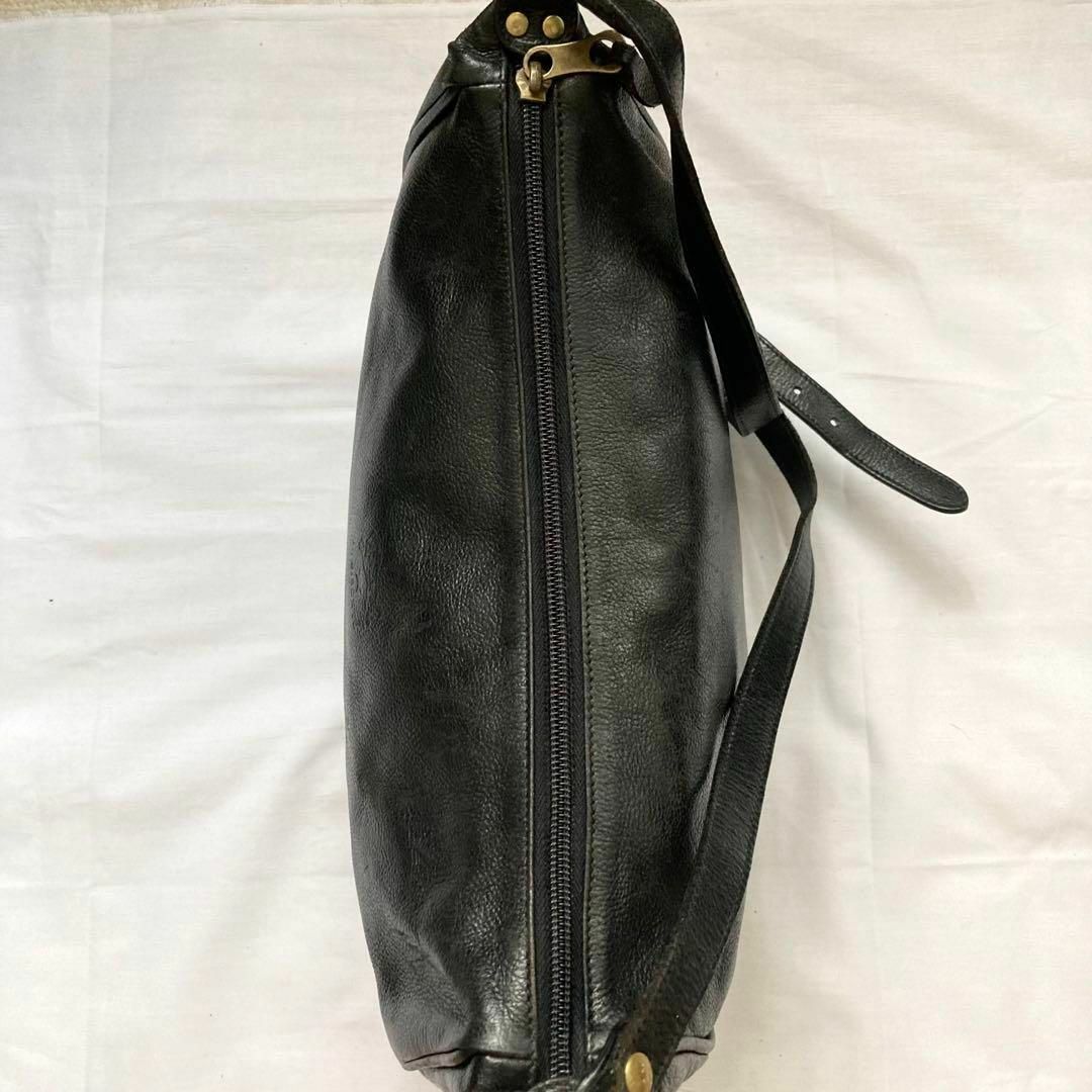 IL BISONTE - ✨美品✨ イルビゾンテ ショルダーバッグ レザー