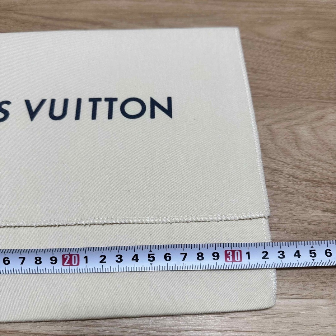 LOUIS VUITTON(ルイヴィトン)の美品◎LOUIS VUITTON ルイヴィトン 保存袋 巾着 レディースのバッグ(ショップ袋)の商品写真