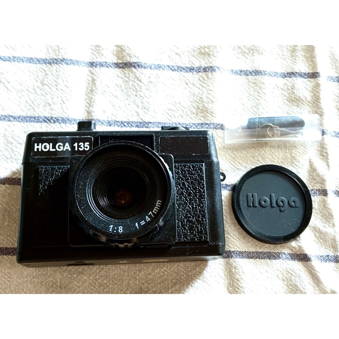 HOLGA DIGITAL(ホルガデジタル)の☆トイカメラ☆未使用品☆HOLGA135☆エフェクターセット☆ スマホ/家電/カメラのカメラ(フィルムカメラ)の商品写真