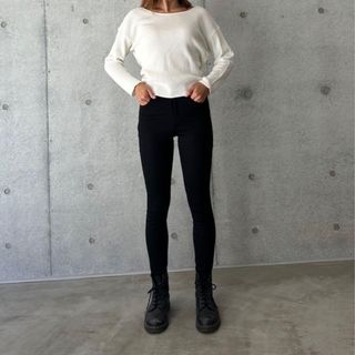 J BRAND 革パンツ 23-