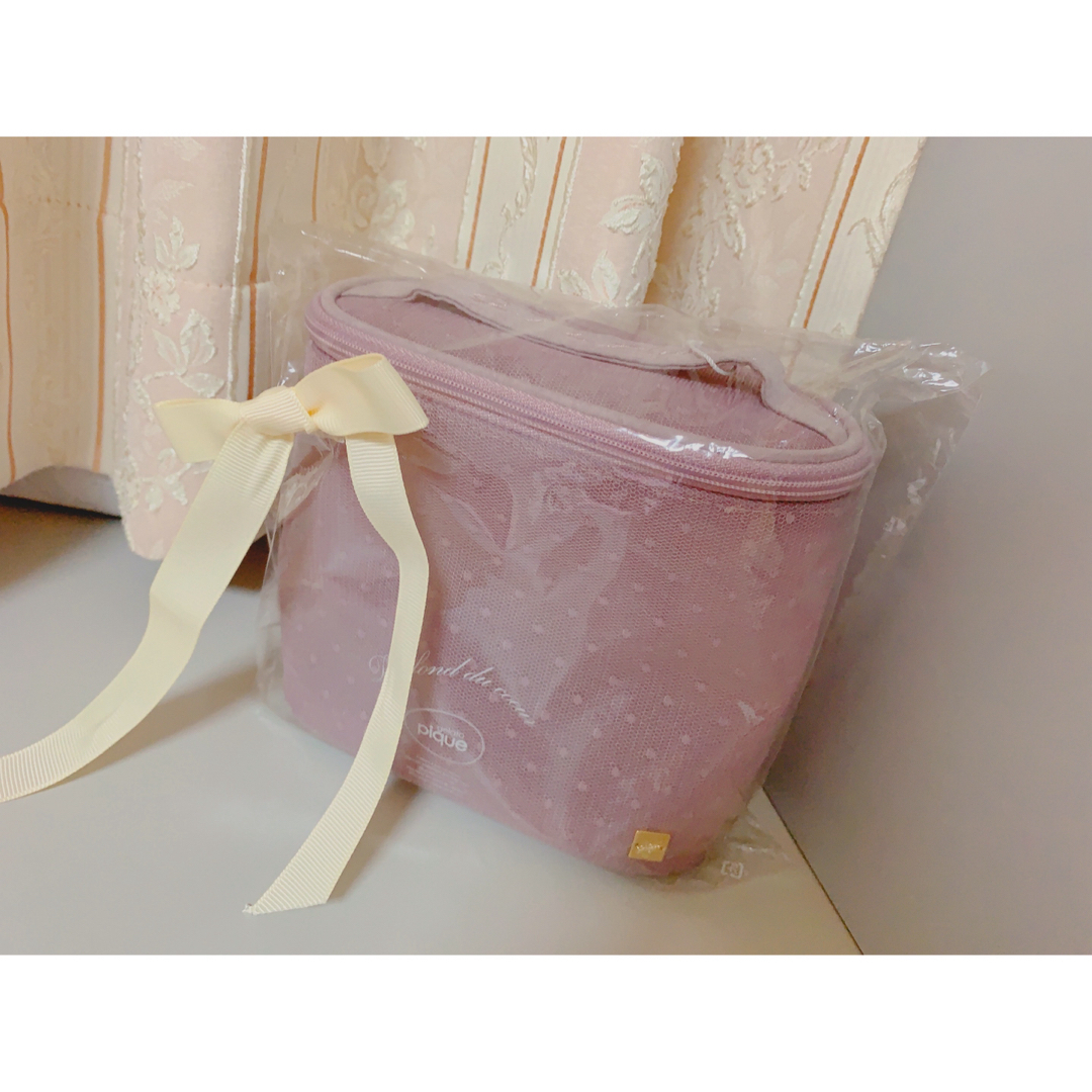 gelato pique(ジェラートピケ)の【新品/未使用】gelato pique 《ジェラートピケ》ドットバニティポーチ レディースのファッション小物(ポーチ)の商品写真
