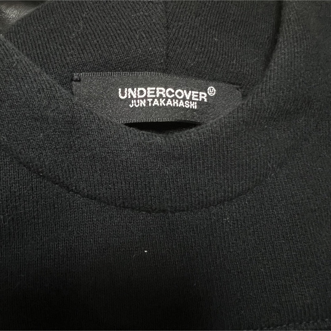 UNDERCOVER(アンダーカバー)のUNDERCOVERパーカー 後ポケット付HOODIEサイズ4 メンズのトップス(パーカー)の商品写真