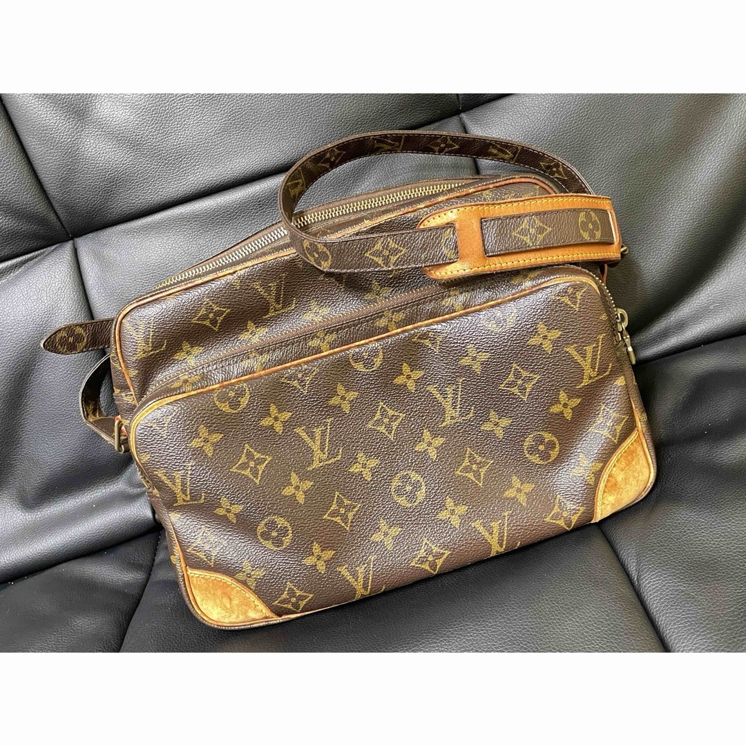 LOUIS VUITTON（ルイヴィトン）モノグラム　ショルダーバッグ