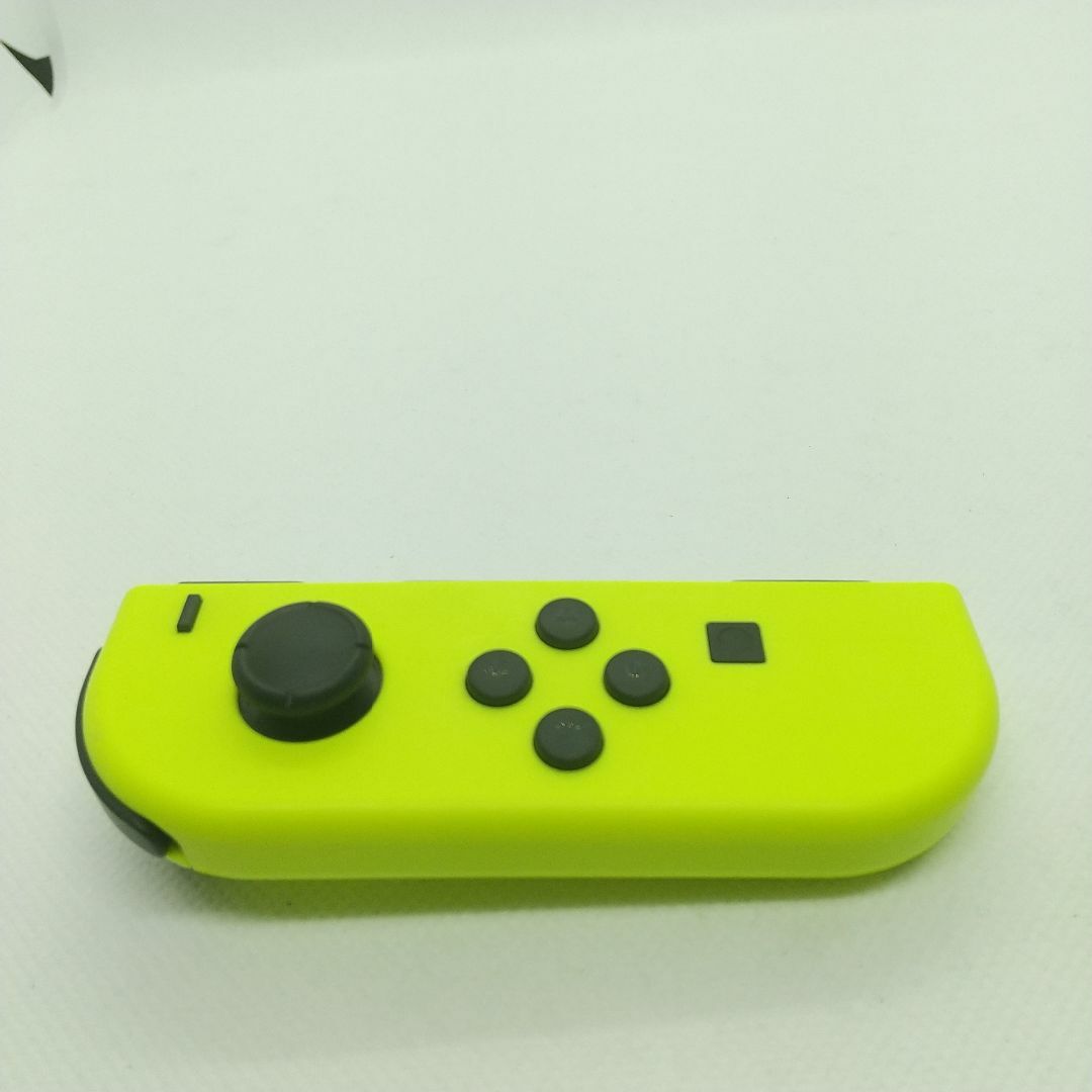 Nintendo Switch(ニンテンドースイッチ)の【希少】⑨Switch ジョイコン　ネオンイエロー左のみ(L)【任天堂純正品】黄 エンタメ/ホビーのゲームソフト/ゲーム機本体(家庭用ゲーム機本体)の商品写真