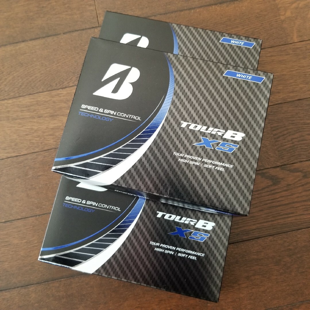 BRIDGESTONE   新品3ダース ブリヂストン TOUR B XS ホワイトの