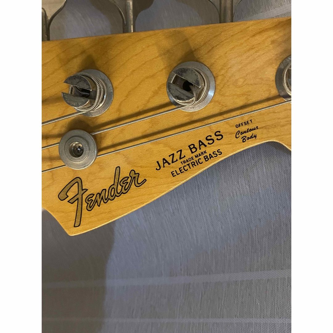 Fender(フェンダー)のフェンダージャパン・ジャズベース/ ケース・チューナー・シールド付 楽器のベース(エレキベース)の商品写真