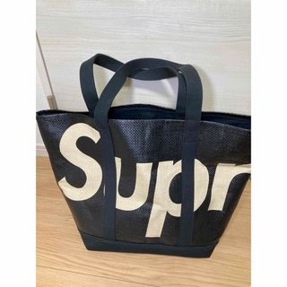 シュプリーム(Supreme)のSupreme Raffia Tote "Black"(トートバッグ)