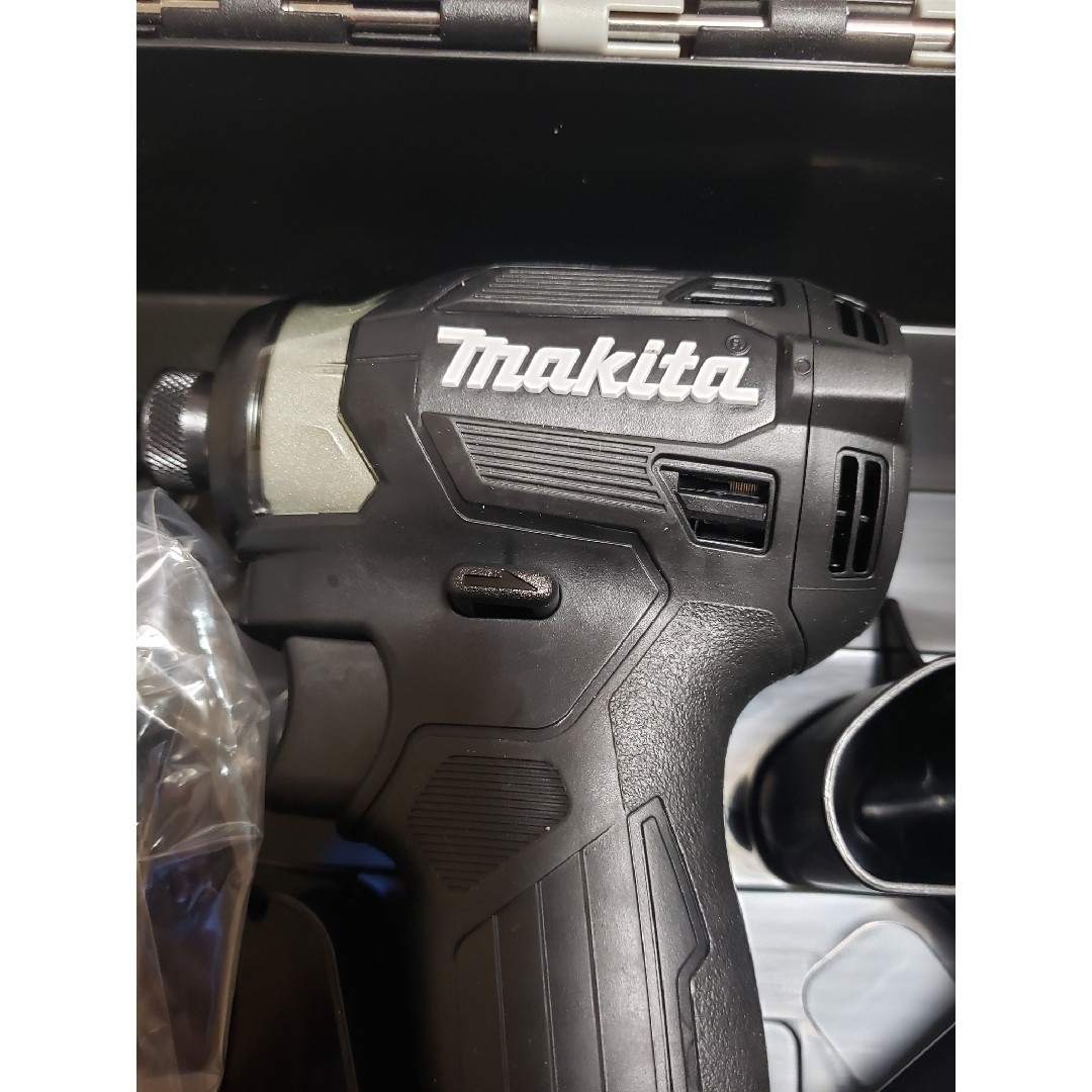 Makita(マキタ)のマキタ　インパクトドライバー　TD173DRGXB【インボイス対応領収書可能】 インテリア/住まい/日用品のインテリア/住まい/日用品 その他(その他)の商品写真