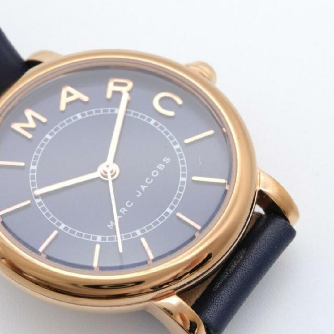 MARC JACOBS(マークジェイコブス)のロキシー レディース 腕時計 クオーツ GP レザー ゴールド ネイビー ネイビー文字盤 レディースのファッション小物(腕時計)の商品写真