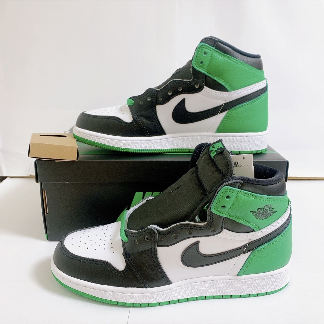 新品 NIKE エアジョーダン1 黒 緑25cm  AIR JORDAN 1