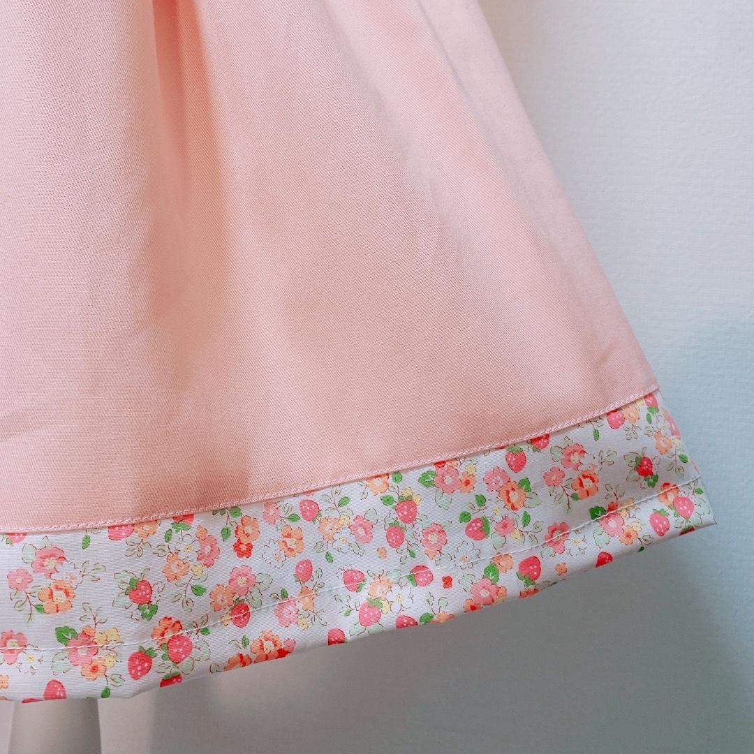 ハンドメイド　ワンピース　130㎝　サーモンピンク キッズ/ベビー/マタニティのキッズ服女の子用(90cm~)(ワンピース)の商品写真