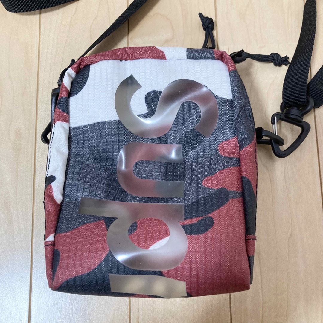 Supreme Neck Pouch シュプリーム ネックポーチ